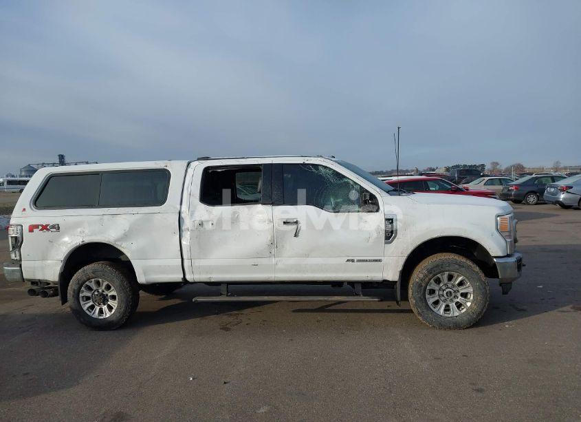 Photo 14 of 2022 Ford F-350 LARIAT (VIN 1FT8W3BT9NEE38925)