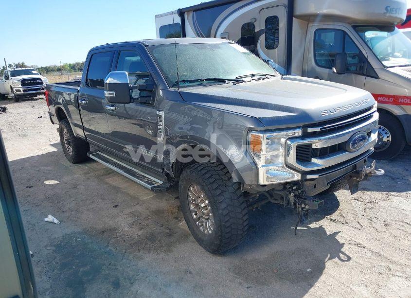 2022 Ford F-350 XLT (VIN 1FT8W3BT9NEF39043) main photo