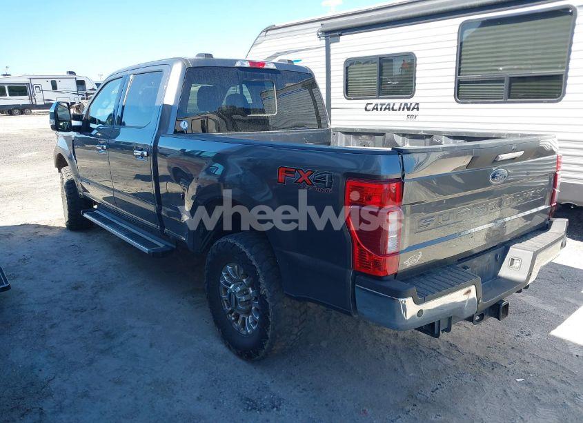 Photo 3 of 2022 Ford F-350 XLT (VIN 1FT8W3BT9NEF39043)