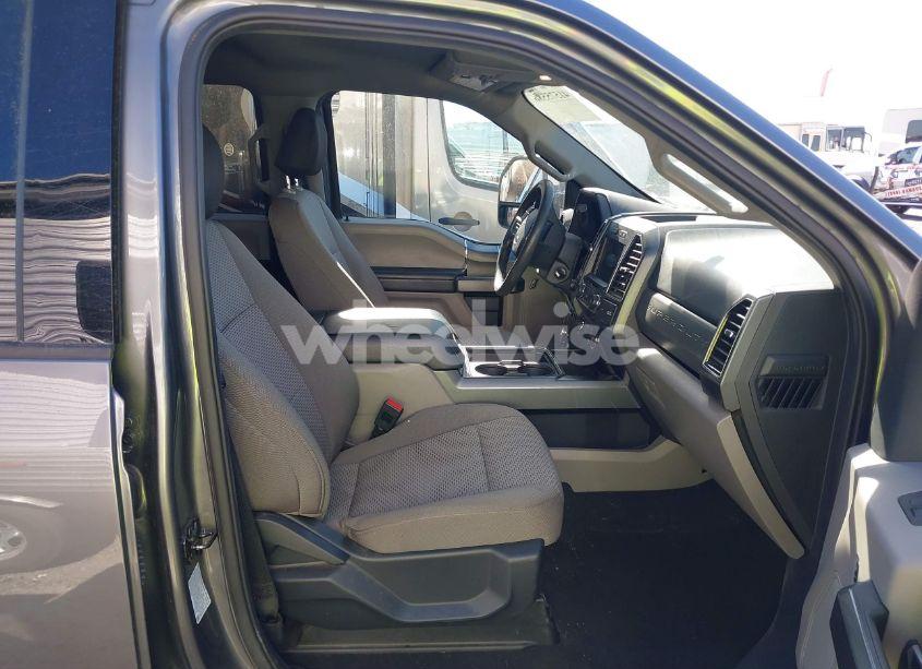 Photo 5 of 2022 Ford F-350 XLT (VIN 1FT8W3BT9NEF39043)