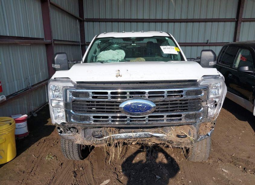 Photo 12 of 2024 Ford F-350 XLT (VIN 1FT8W3BT9RED41049)