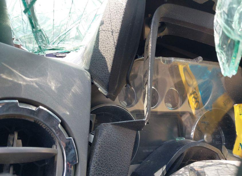 Photo 6 of 2011 Ford F-350 LARIAT (VIN 1FT8W3BTXBEC62964)