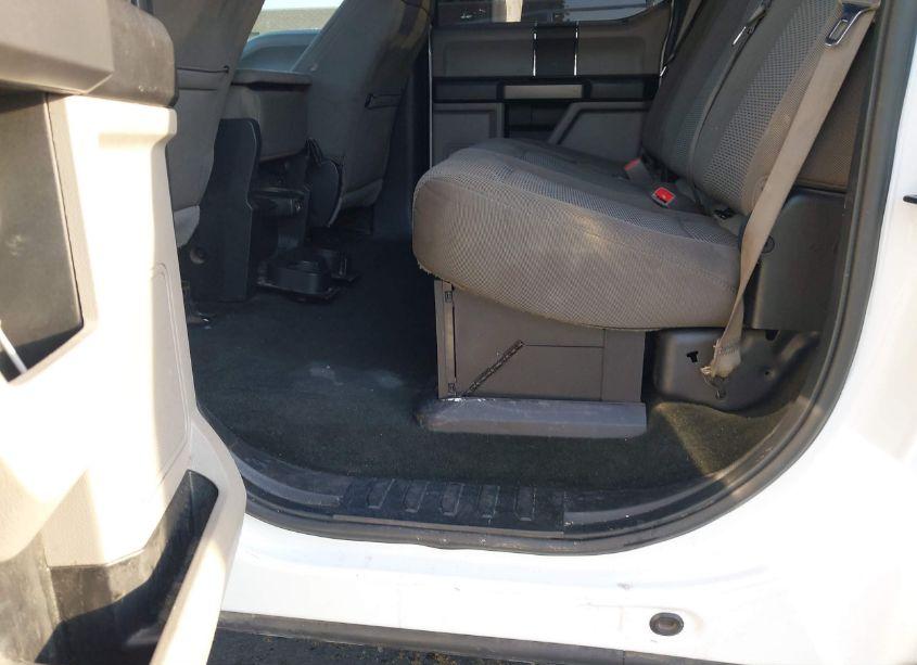 Photo 6 of 2017 Ford F-350 XLT (VIN 1FT8W3BTXHEC67171)