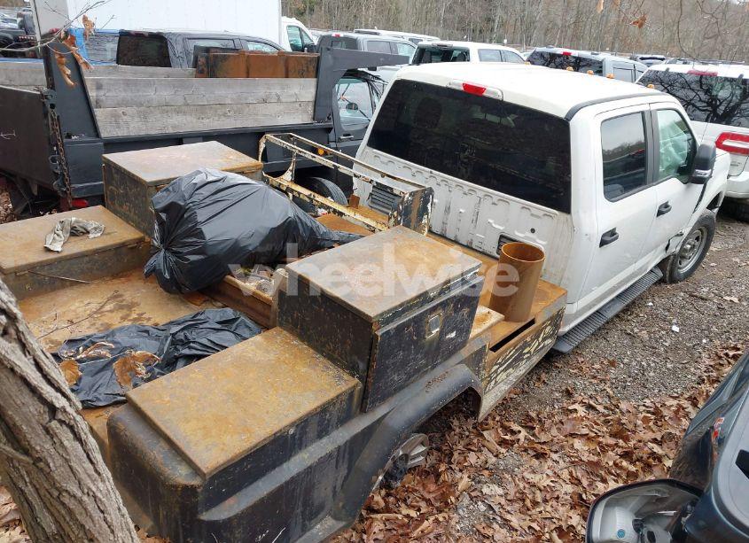 Photo 4 of 2017 Ford F-350 XL (VIN 1FT8W3BTXHEF44868)