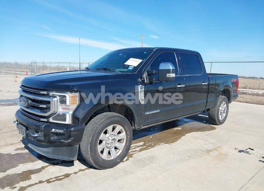 Photo 2 of 2022 Ford F-350 PLATINUM (VIN 1FT8W3BTXNED31494)