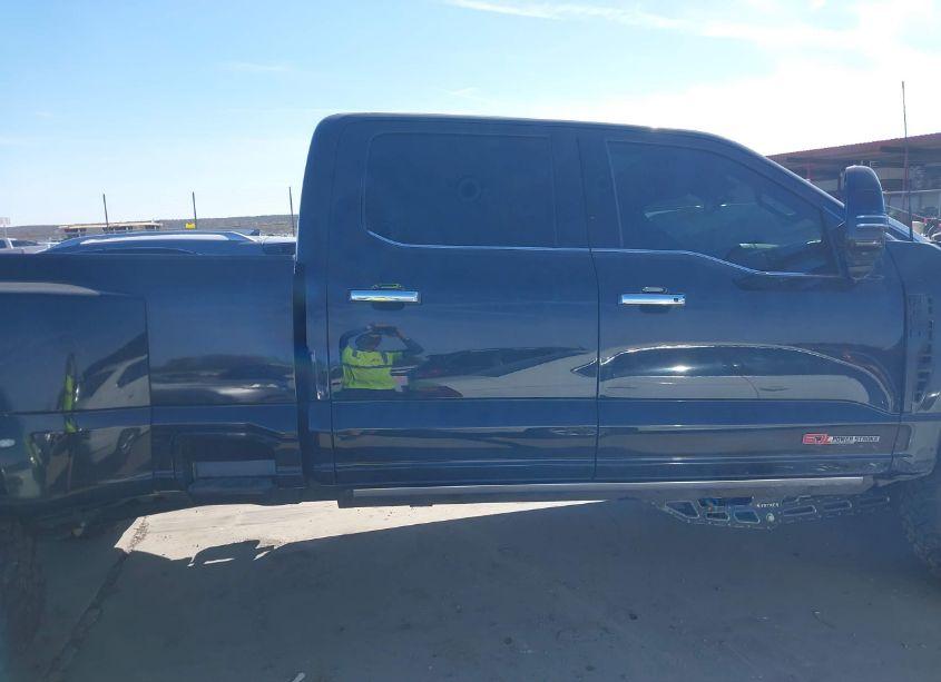 Photo 16 of 2023 Ford F-350 LARIAT (VIN 1FT8W3DM1PEC40431)