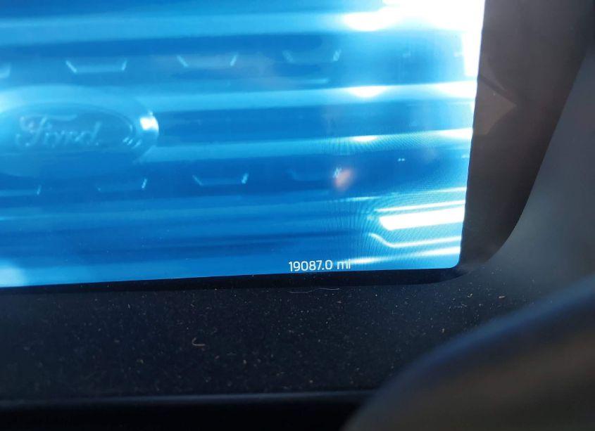 Photo 5 of 2023 Ford F-350 LARIAT (VIN 1FT8W3DM1PEC40431)