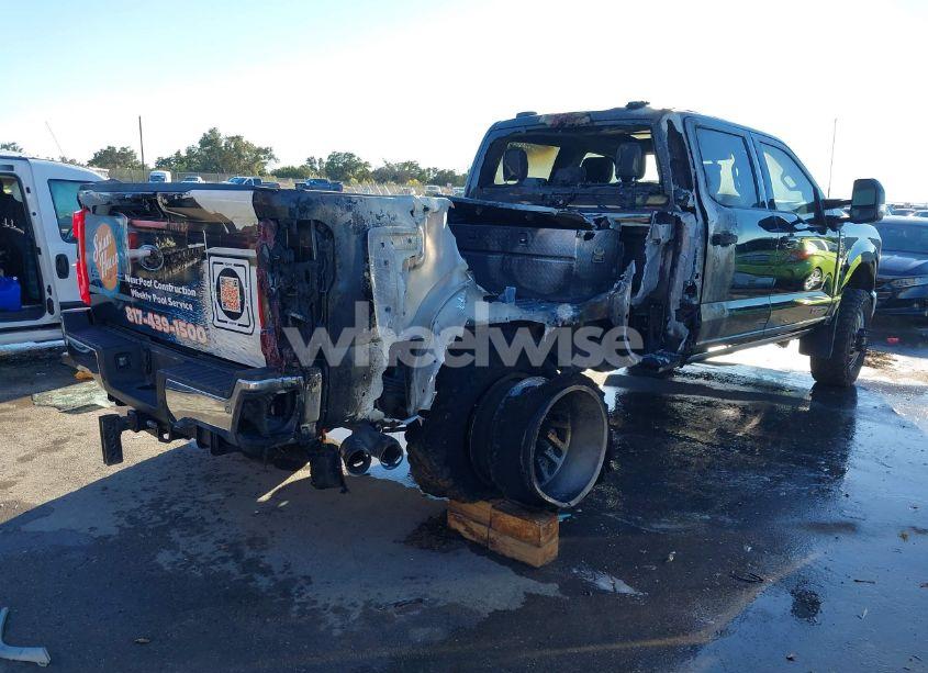 Photo 4 of 2024 Ford F-350 LARIAT (VIN 1FT8W3DM3REE18665)