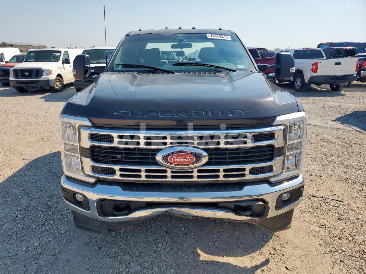 Photo 5 of 2024 FORD F350 SUPER DUTY (VIN 1FT8W3DM4REC62569)