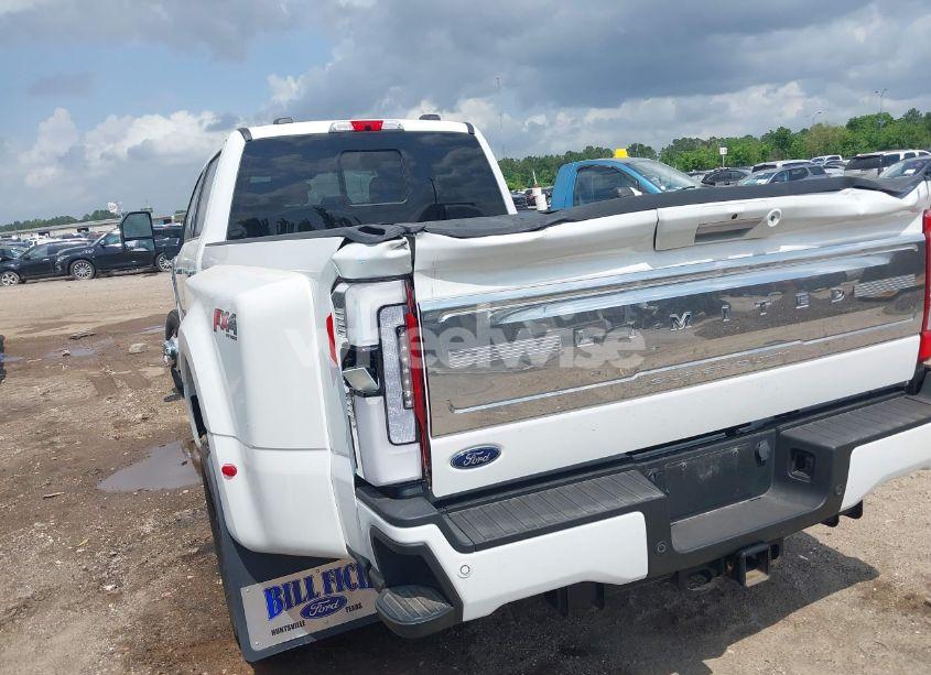 Photo 3 of 2024 Ford F-350 LIMITED (VIN 1FT8W3DM9REC27199)