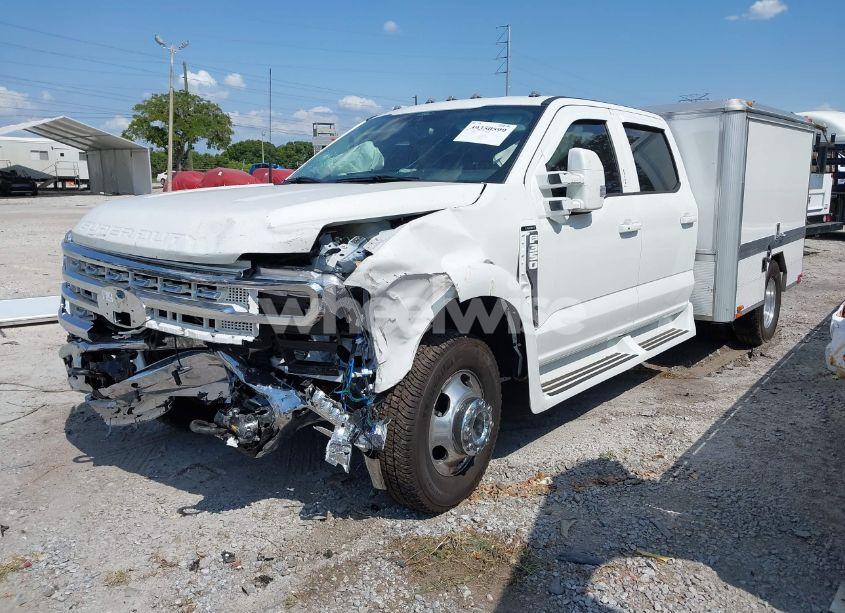 Photo 2 of 2024 Ford F350 SUPER DUTY (VIN 1FT8W3DN0REC30940)