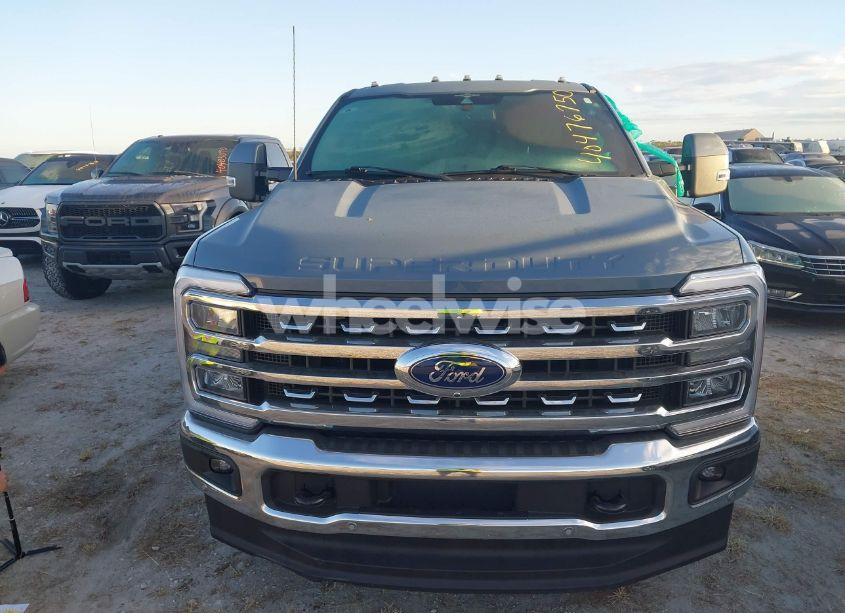 Photo 13 of 2023 Ford F-350 LARIAT (VIN 1FT8W3DN3PEC80373)