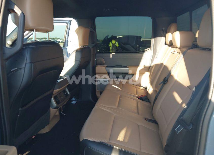 Photo 8 of 2023 Ford F-350 LARIAT (VIN 1FT8W3DN3PEC80373)