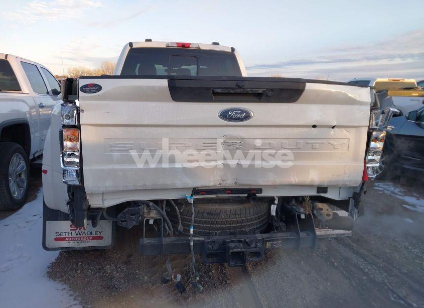 Photo 15 of 2021 Ford F-350 LARIAT (VIN 1FT8W3DT0MEC89266)