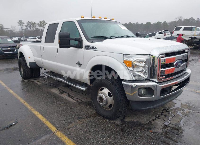 2016 Ford F-350 LARIAT (VIN 1FT8W3DT1GEC38430) main photo