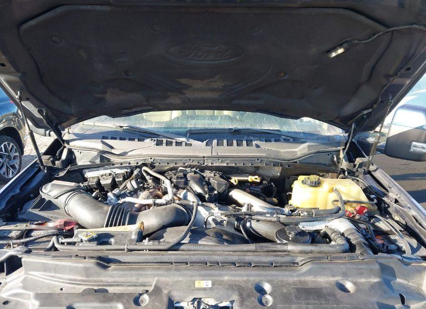 Photo 9 of 2017 Ford F-350 LARIAT (VIN 1FT8W3DT1HEE42579)