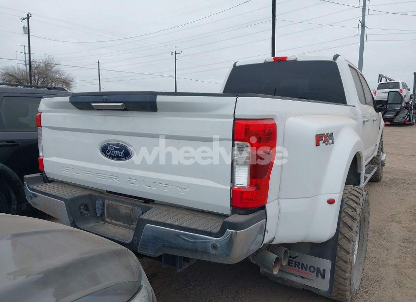 Photo 15 of 2019 Ford F-350 XLT (VIN 1FT8W3DT1KED26676)
