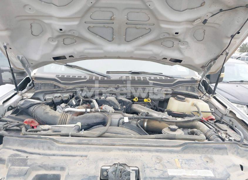 Photo 9 of 2019 Ford F-350 XLT (VIN 1FT8W3DT1KED26676)