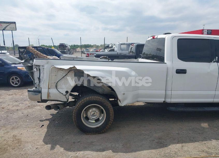 Photo 19 of 2020 Ford F-350 XLT (VIN 1FT8W3DT1LEC88058)