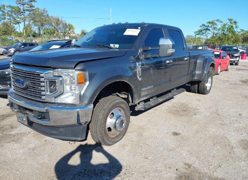 Photo 2 of 2020 Ford F-350 XL (VIN 1FT8W3DT1LEE57687)