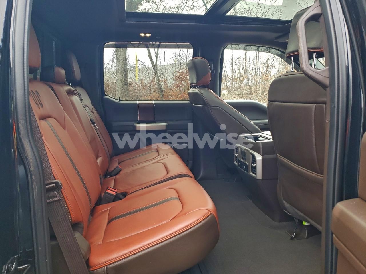 Photo 11 of 2022 FORD F350 SUPER DUTY (VIN 1FT8W3DT1NEC81632)