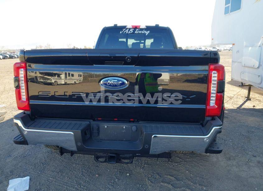 Photo 15 of 2023 Ford F-350 LARIAT (VIN 1FT8W3DT1PED09996)