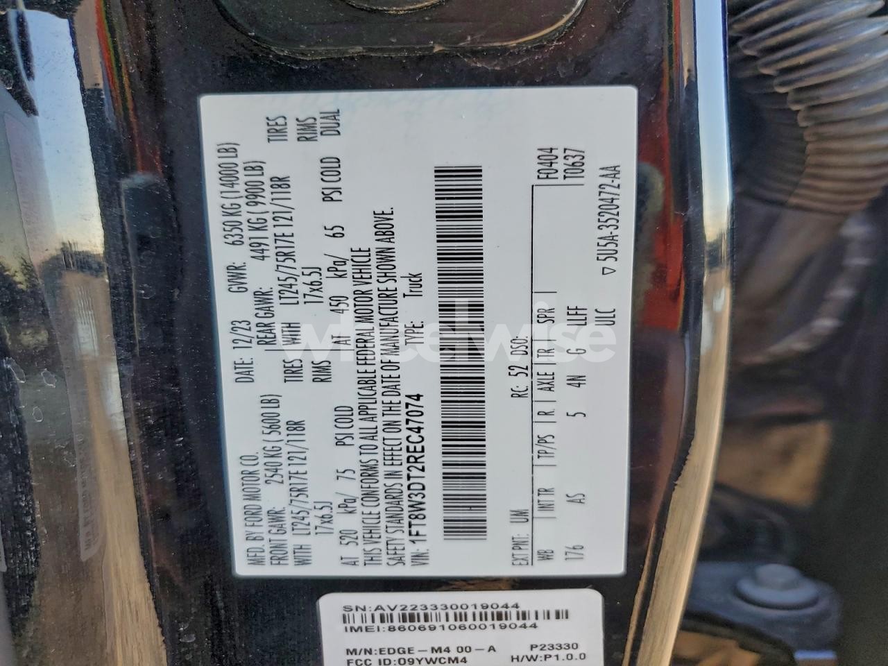 Photo 12 of 2024 FORD F350 SUPER DUTY (VIN 1FT8W3DT2REC47074)