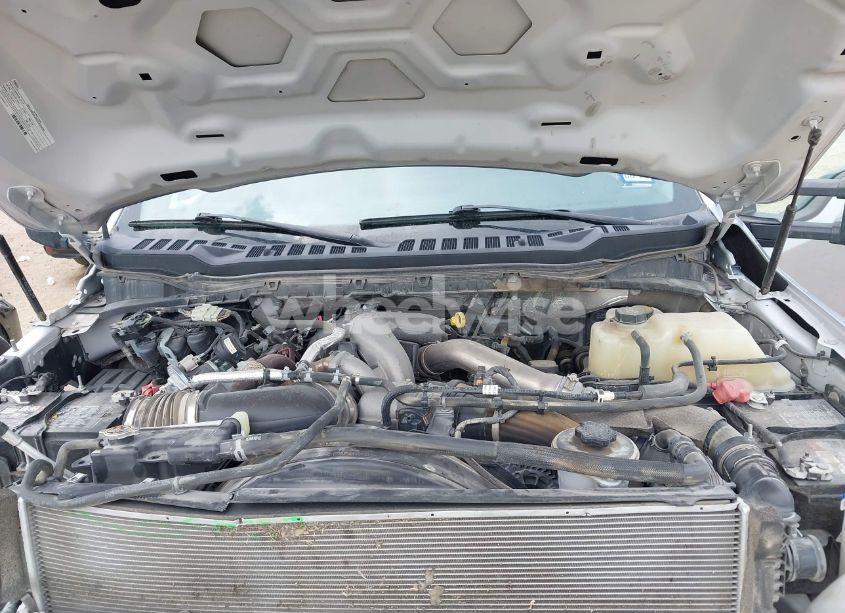 Photo 9 of 2024 Ford F-350 XLT (VIN 1FT8W3DT3RED57910)