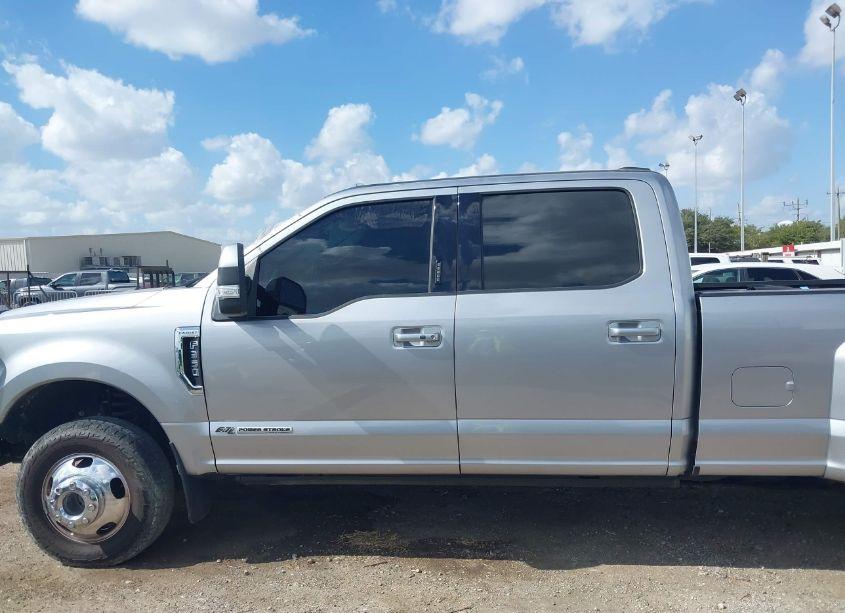 Photo 14 of 2020 Ford F-350 LARIAT (VIN 1FT8W3DT5LEE84617)