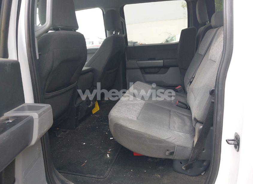 Photo 7 of 2024 Ford F-350 XLT (VIN 1FT8W3DT5RED84736)