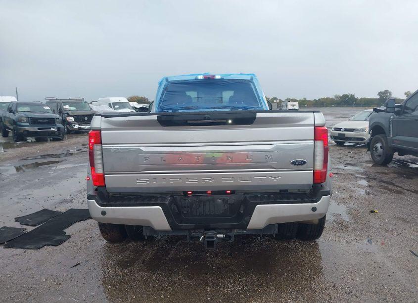 Photo 15 of 2017 Ford F-350 PLATINUM (VIN 1FT8W3DT6HEC14769)