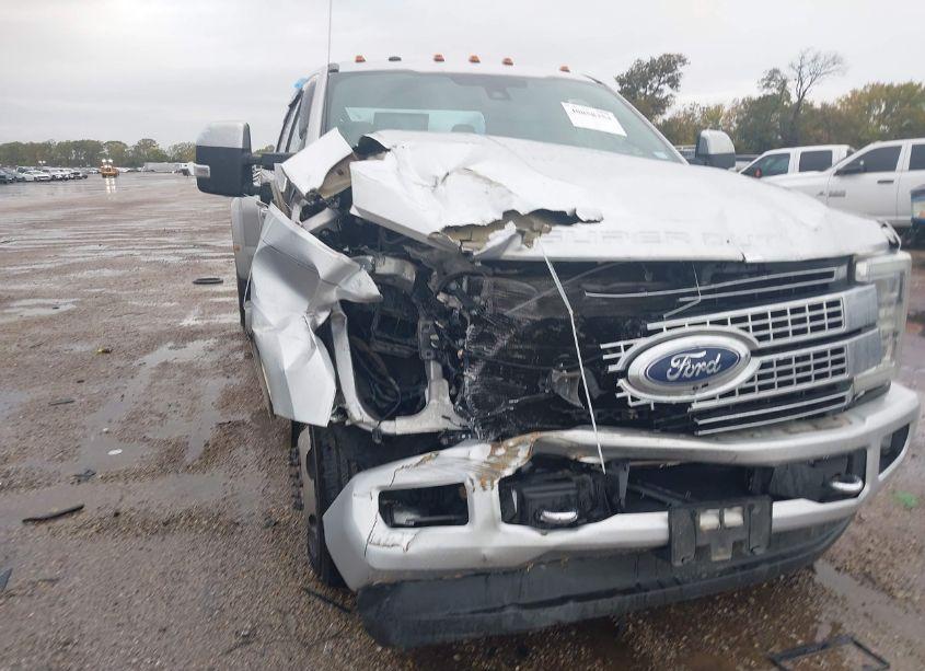 Photo 6 of 2017 Ford F-350 PLATINUM (VIN 1FT8W3DT6HEC14769)