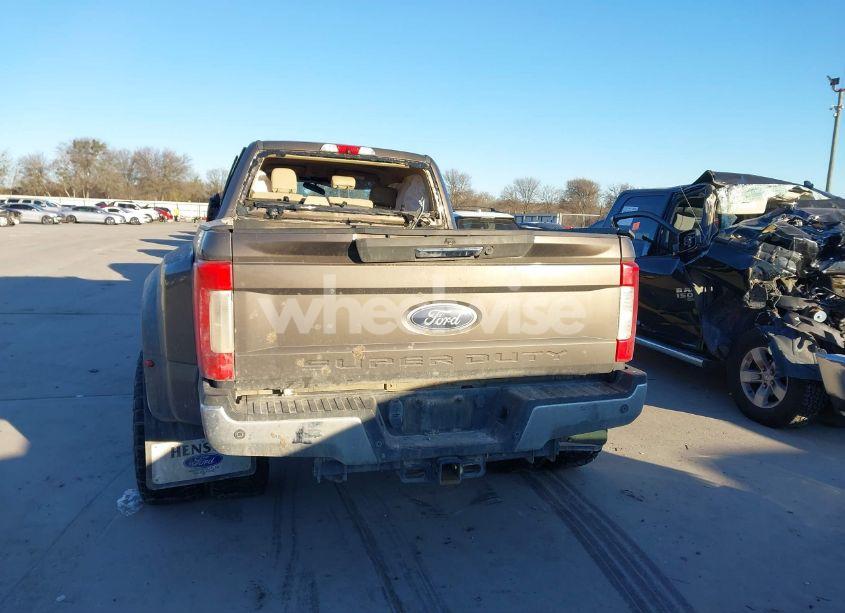 Photo 17 of 2017 Ford F-350 LARIAT (VIN 1FT8W3DT7HEB75979)