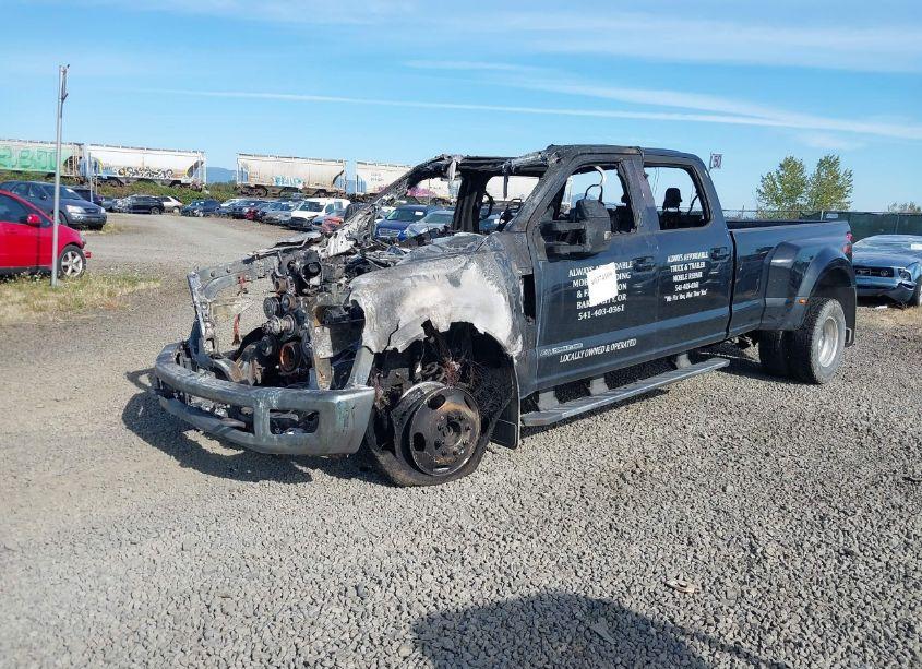 Photo 2 of 2017 Ford F-350 LARIAT (VIN 1FT8W3DT7HED62722)