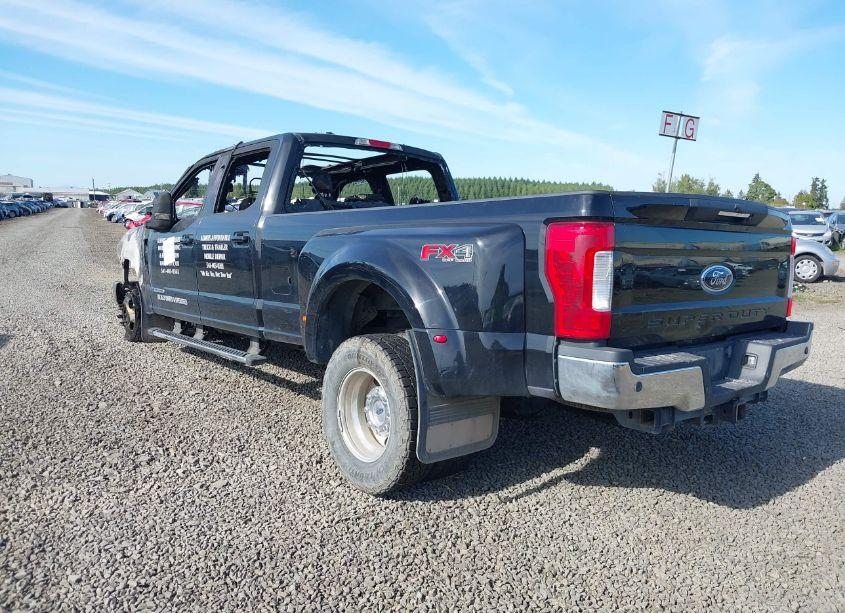 Photo 3 of 2017 Ford F-350 LARIAT (VIN 1FT8W3DT7HED62722)