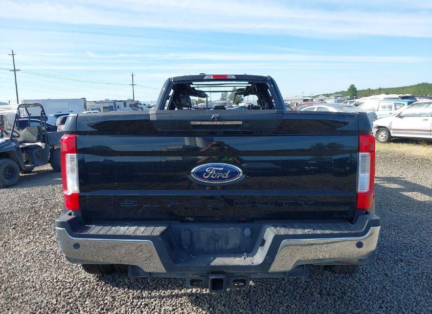 Photo 8 of 2017 Ford F-350 LARIAT (VIN 1FT8W3DT7HED62722)