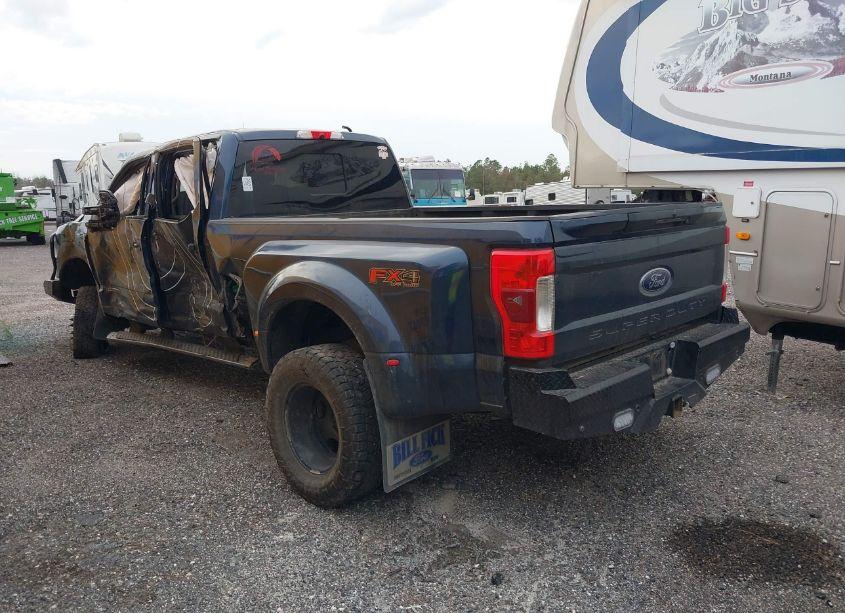 Photo 3 of 2017 Ford F-350 LARIAT (VIN 1FT8W3DT7HED66026)