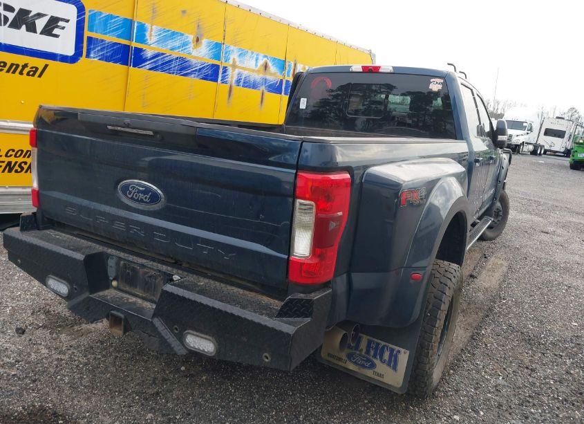 Photo 4 of 2017 Ford F-350 LARIAT (VIN 1FT8W3DT7HED66026)