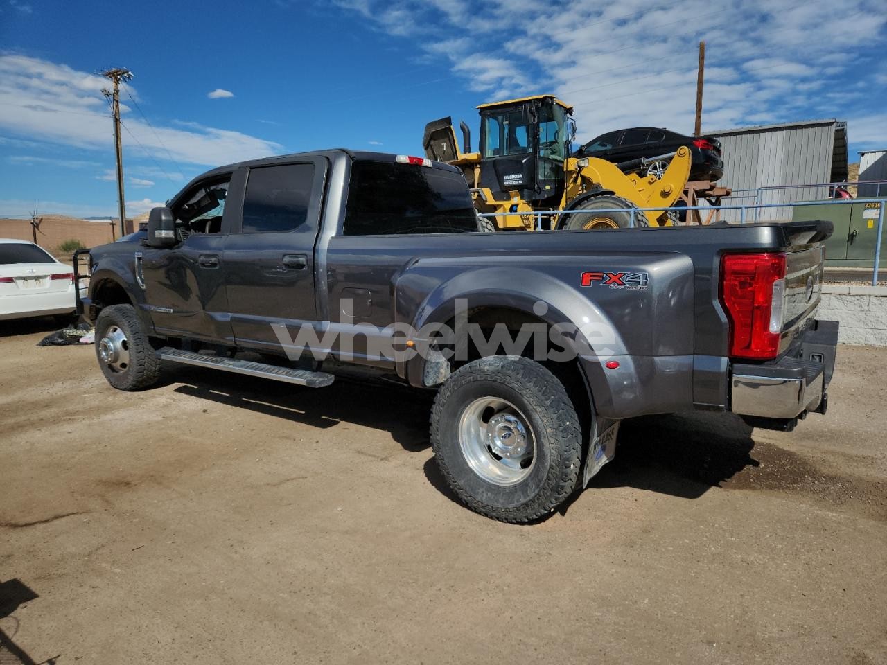 Photo 2 of 2019 FORD SUPER DUTY F-350 W/D (VIN 1FT8W3DT7KEF33766)