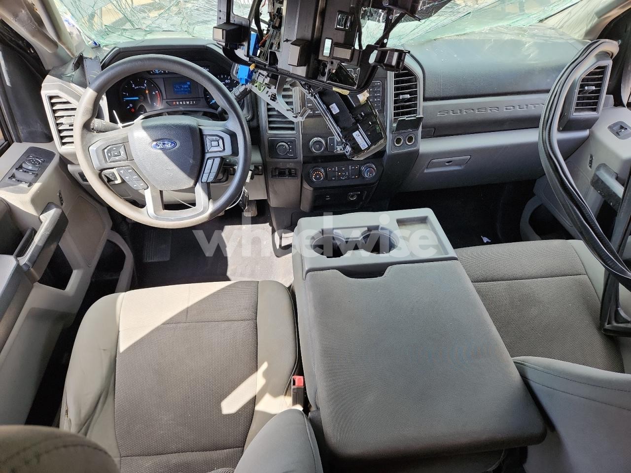 Photo 8 of 2019 FORD SUPER DUTY F-350 W/D (VIN 1FT8W3DT7KEF33766)