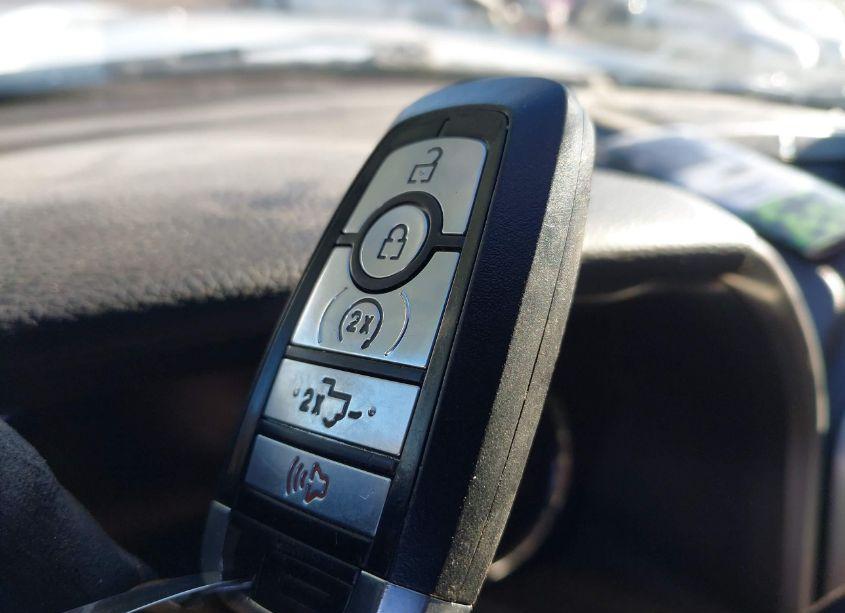 Photo 11 of 2020 Ford F-350 LARIAT (VIN 1FT8W3DT7LED48103)