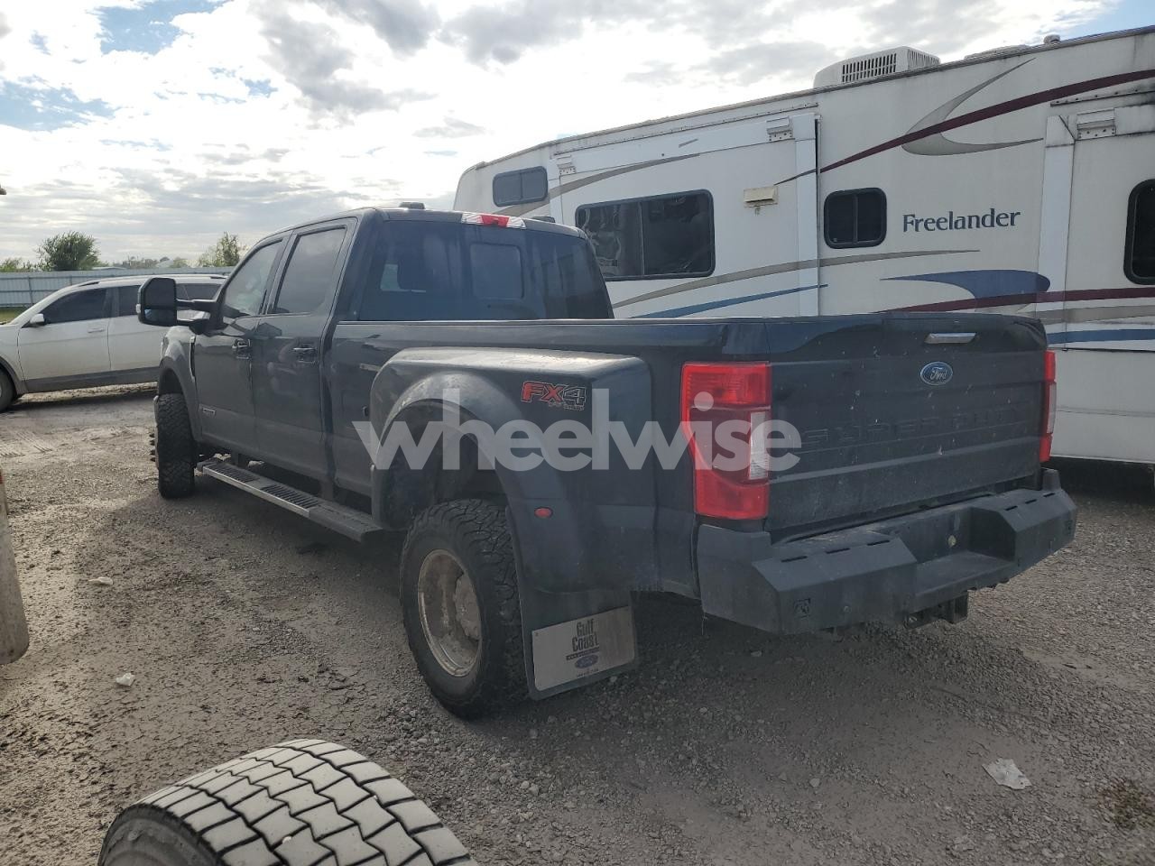 Photo 2 of 2020 FORD F350 SUPER DUTY (VIN 1FT8W3DT7LEE32079)