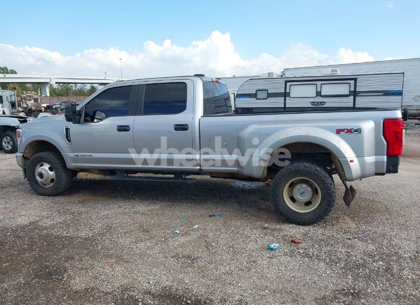 Photo 16 of 2022 Ford F-350 XL (VIN 1FT8W3DT7NED12463)