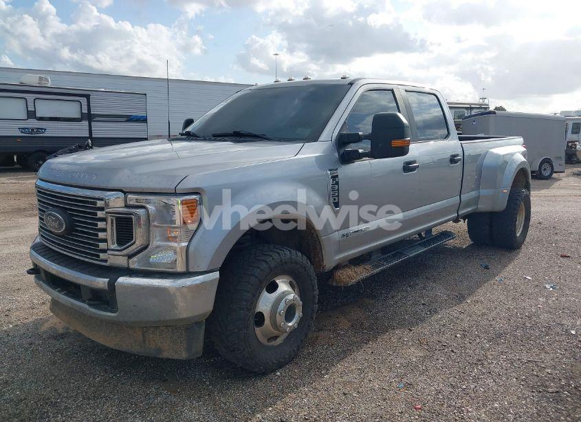 Photo 2 of 2022 Ford F-350 XL (VIN 1FT8W3DT7NED12463)