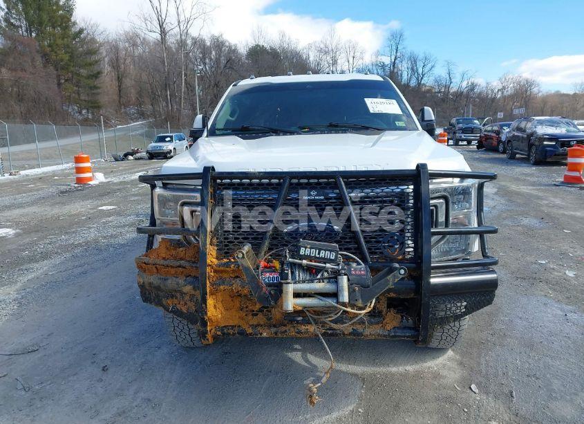 Photo 12 of 2022 Ford F-350 XLT (VIN 1FT8W3DT7NEG27165)