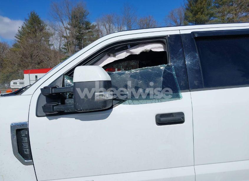 Photo 16 of 2022 Ford F-350 XLT (VIN 1FT8W3DT7NEG27165)