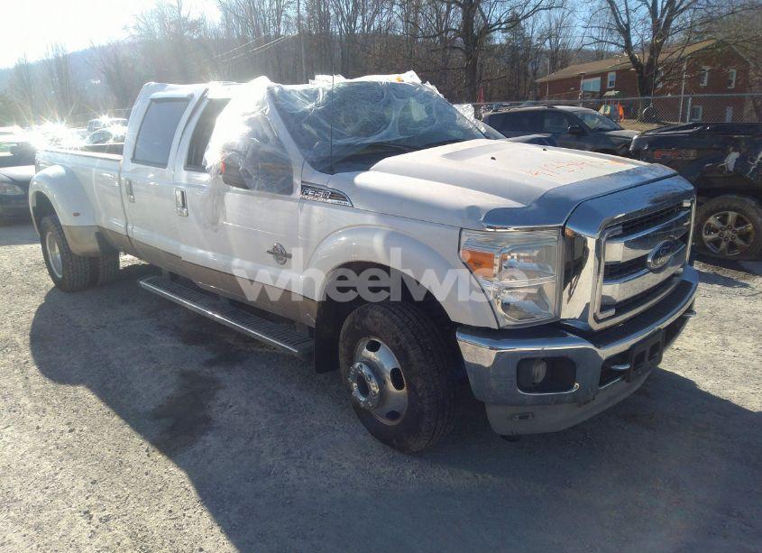 2011 Ford F-350 LARIAT (VIN 1FT8W3DT8BEA24396) main photo