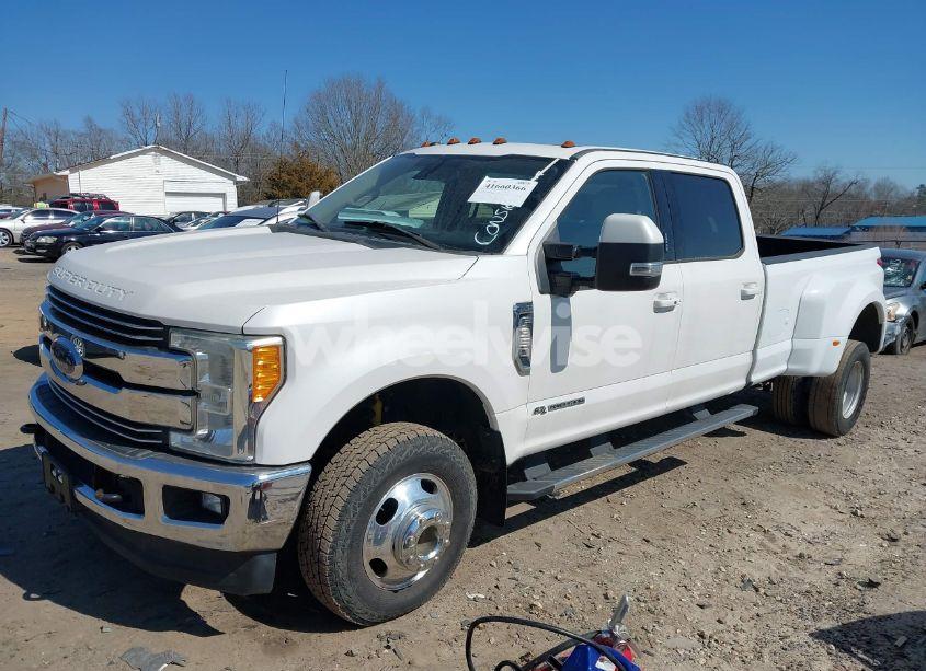 Photo 2 of 2017 Ford F-350 LARIAT (VIN 1FT8W3DT8HEC36949)