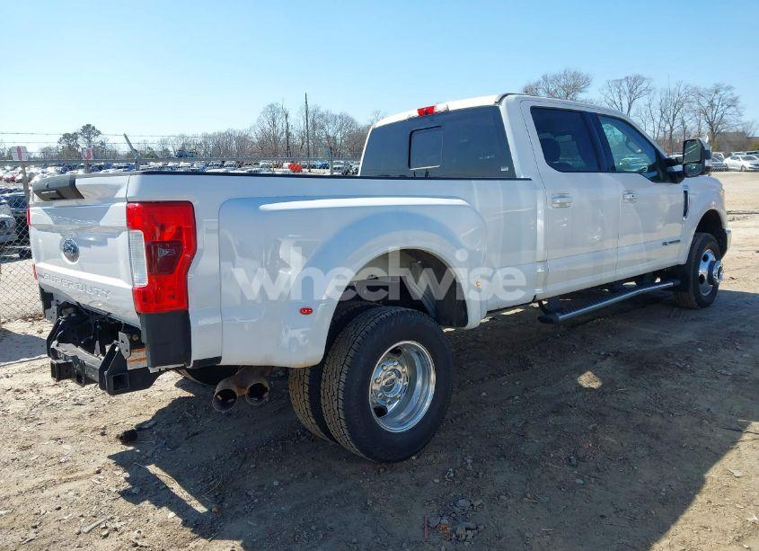 Photo 4 of 2017 Ford F-350 LARIAT (VIN 1FT8W3DT8HEC36949)