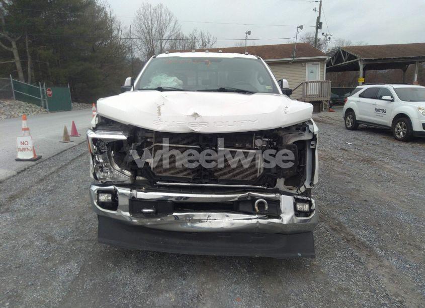 Photo 12 of 2022 Ford F-350 LARIAT (VIN 1FT8W3DT8NEC08127)